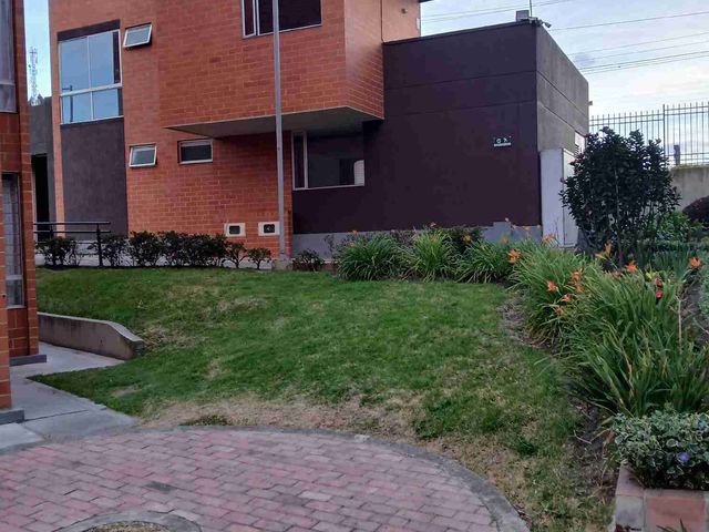 place photo 34