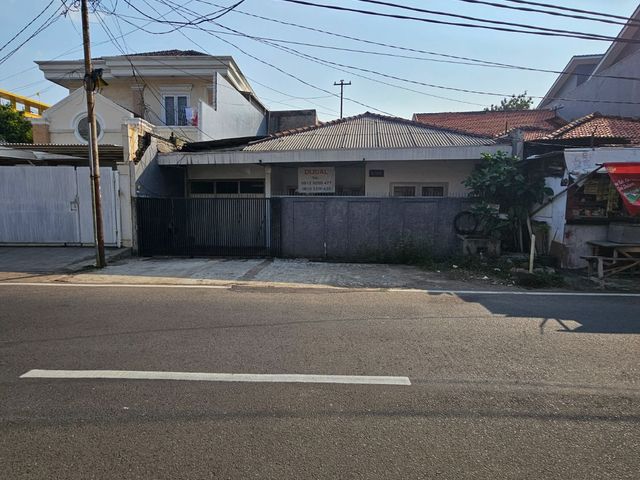 Rumah Standart Anggrek Neli Murni Raya bs untuk Usaha, Kantor, Kost n1139