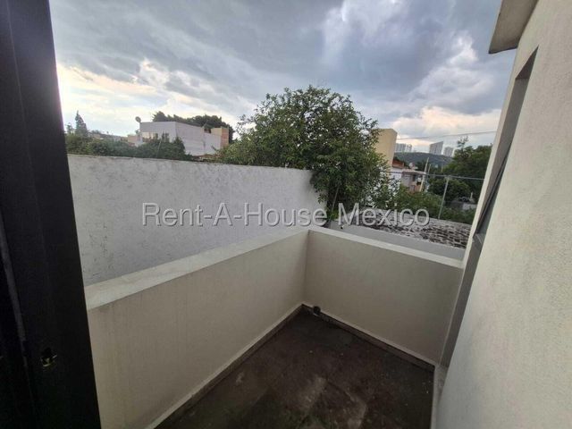 place photo 43