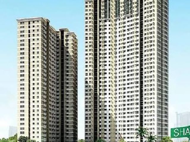 For Sale: 2BR Tandem Residence with Parking at Vista Shaw, Mandaluyong City
