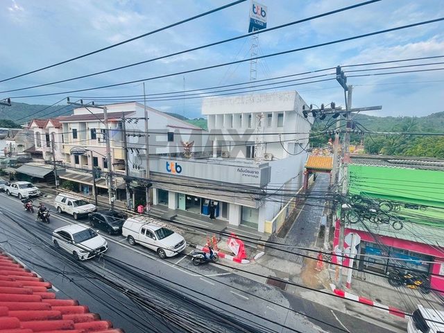 place photo 18