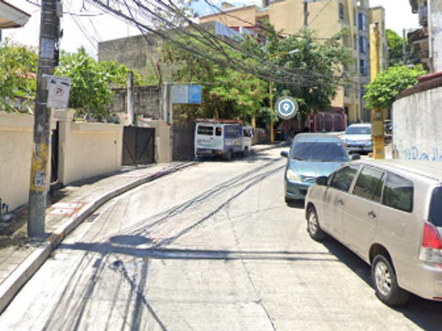 FOR SALE - Two Storey House and Lot in Guadalupe Viejo, Makati City