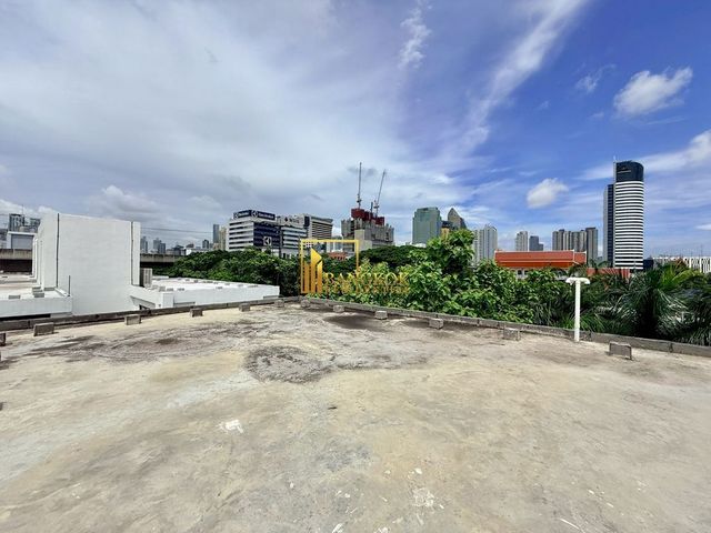place photo 70