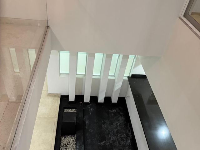 place photo 49