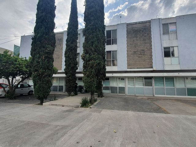 place photo 18