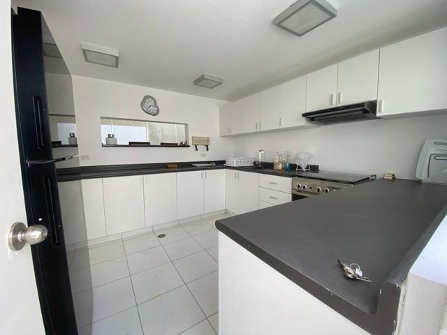 vendo casa en primera fila playa las arenas