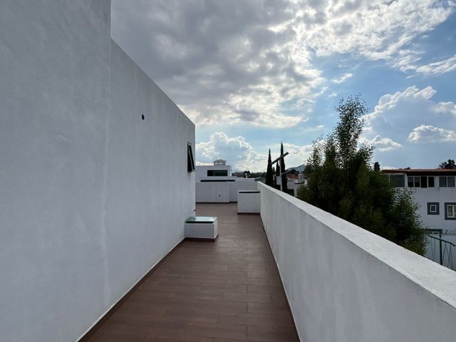 place photo 39