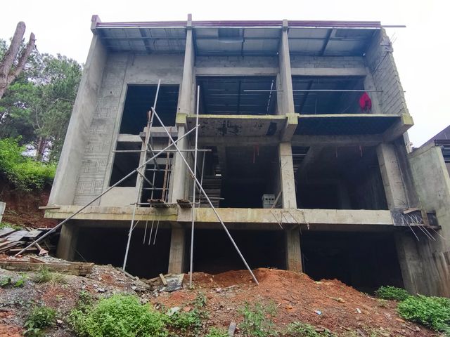 11.5M 4BR |  3-Storey Townhouse For Sale in Loakan, Baguio City  Near Loakan Airport - LSS