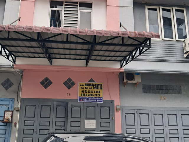 Rumah Daerah Medan Johor ( Titi Kuning ) Jl Katamso Komplek Katamso Vista