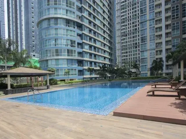 For Sale: Fully Renovated 2BR Residence with Parking at Venice Luxury Residences – Caruso Tower
