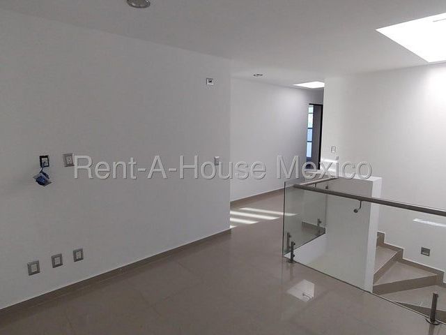 place photo 32