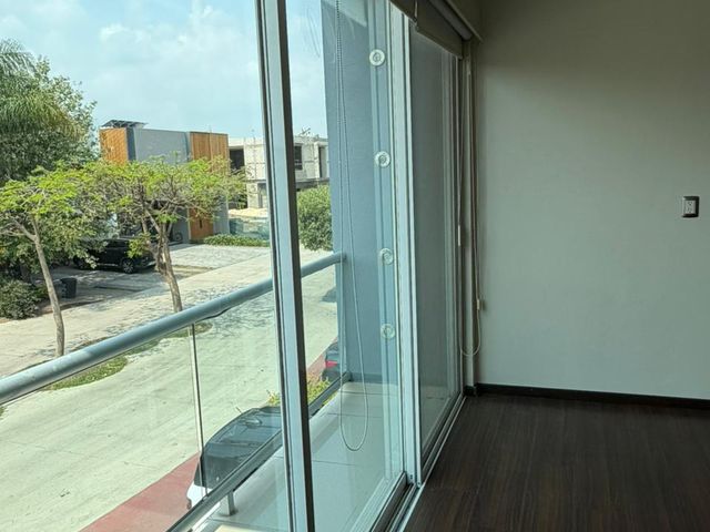 place photo 49