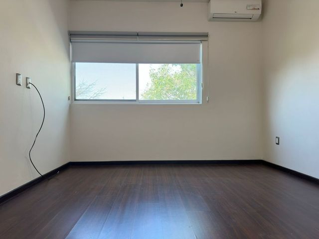 place photo 48