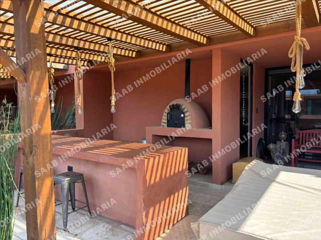 place photo 34