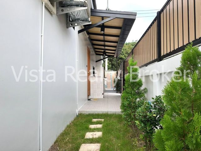 place photo 58