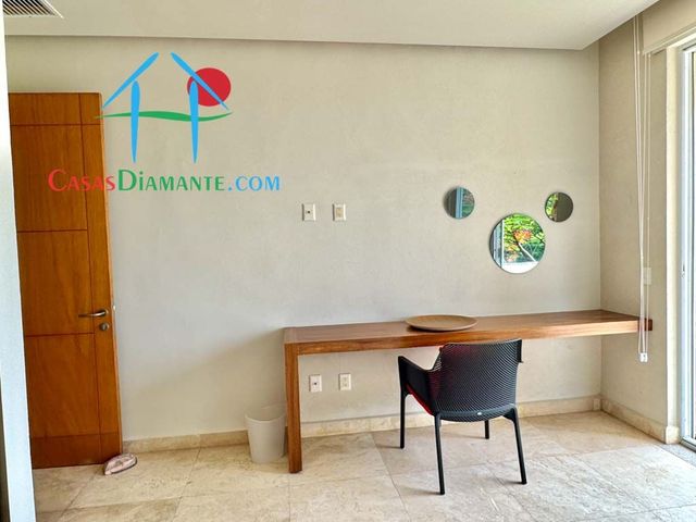 place photo 73
