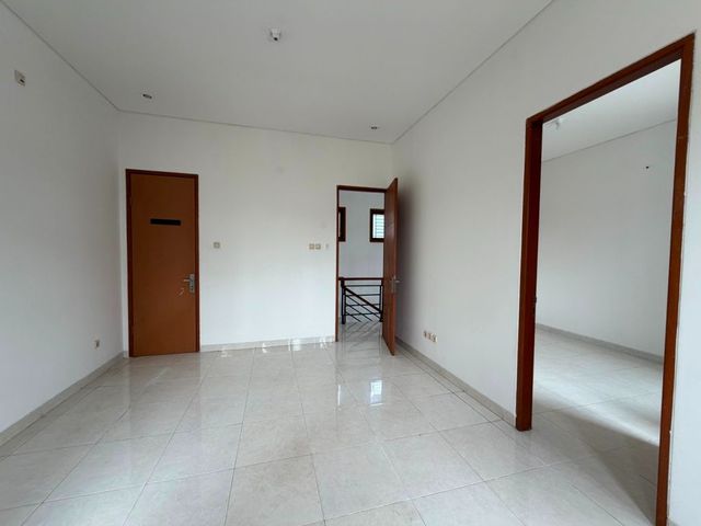 place photo 50
