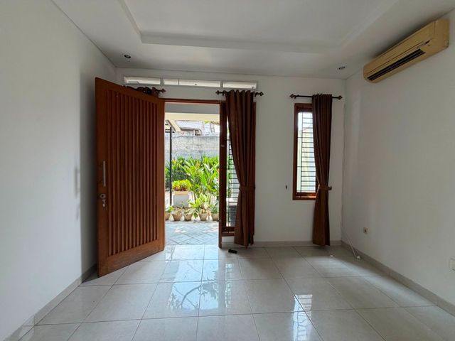 place photo 65