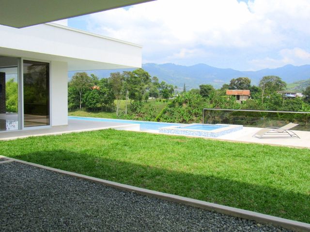place photo 64