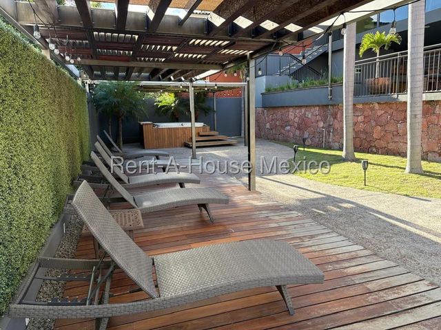 place photo 47