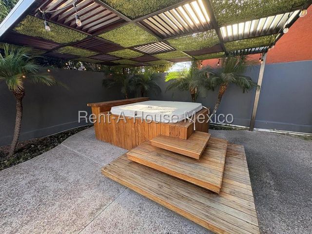 place photo 48