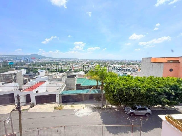 place photo 44