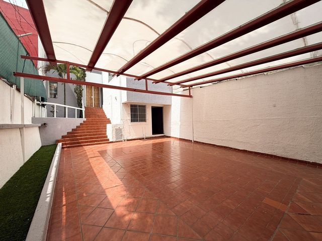 place photo 34