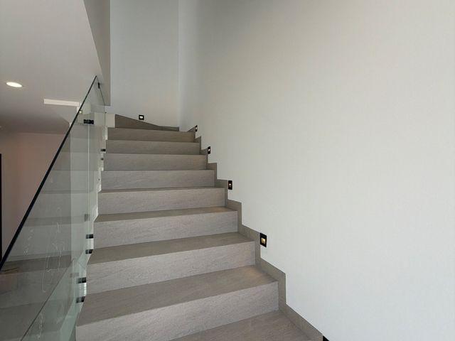 place photo 48