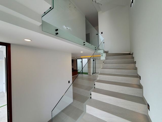 place photo 50