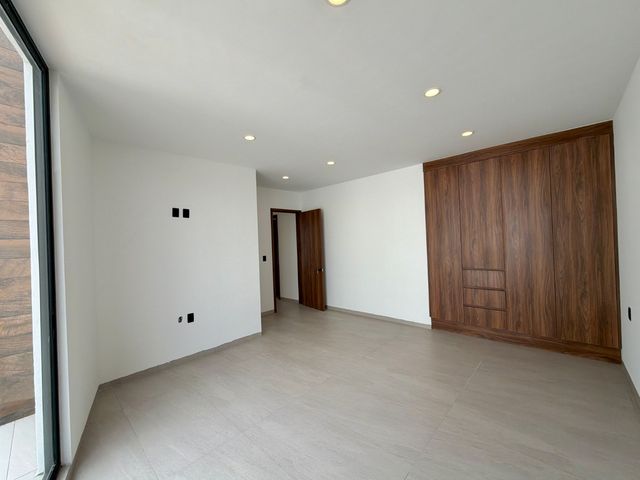 place photo 55