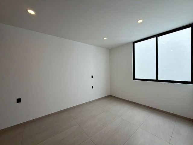 place photo 59