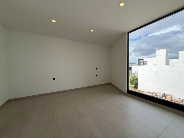 place photo 92