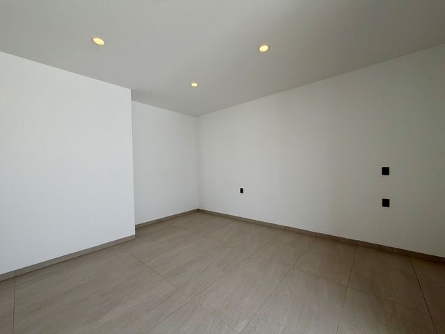 place photo 93