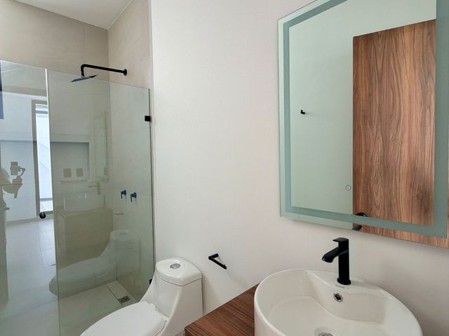 place photo 97