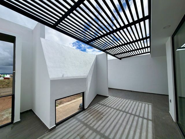 place photo 104