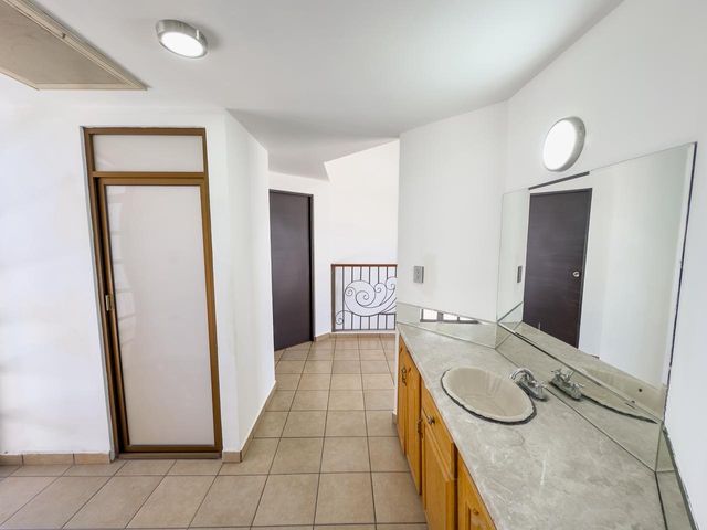 place photo 35