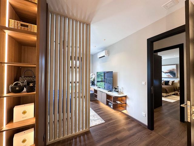 place photo 52