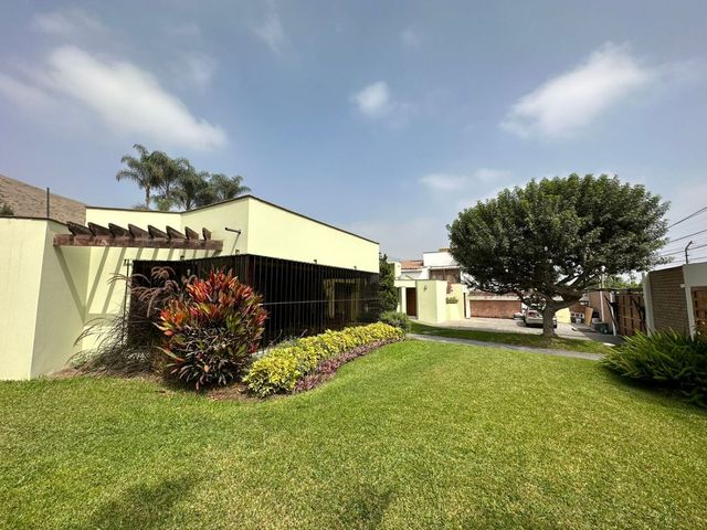 place photo 49