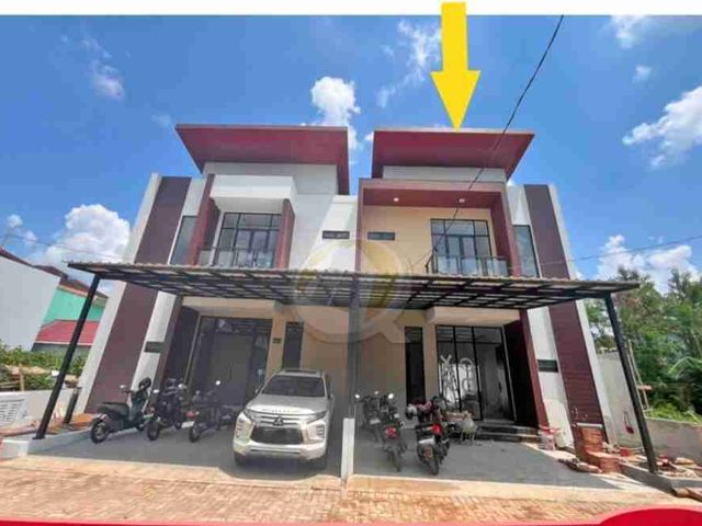 di jual rumah 2 Lt jl perdana