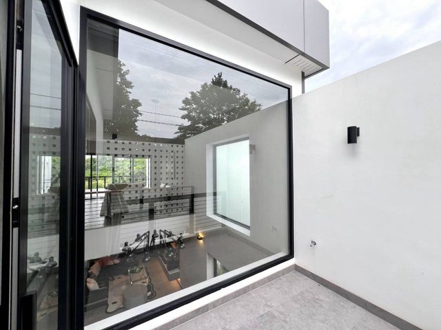 place photo 42
