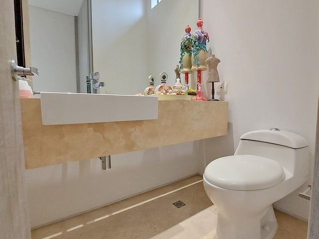place photo 24