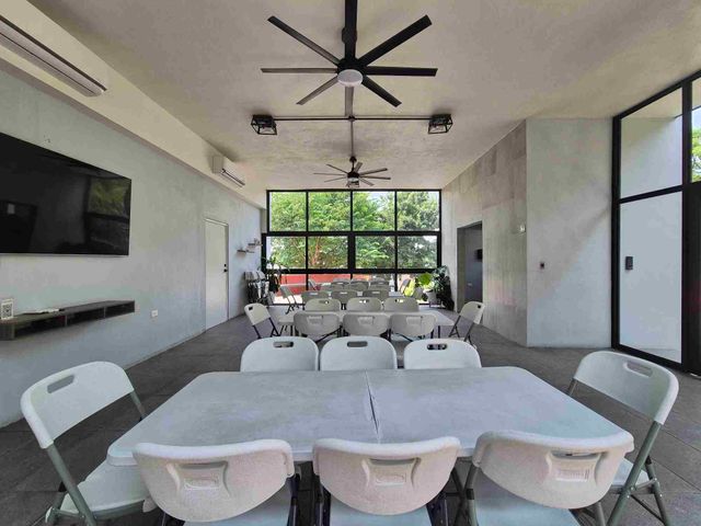 place photo 34