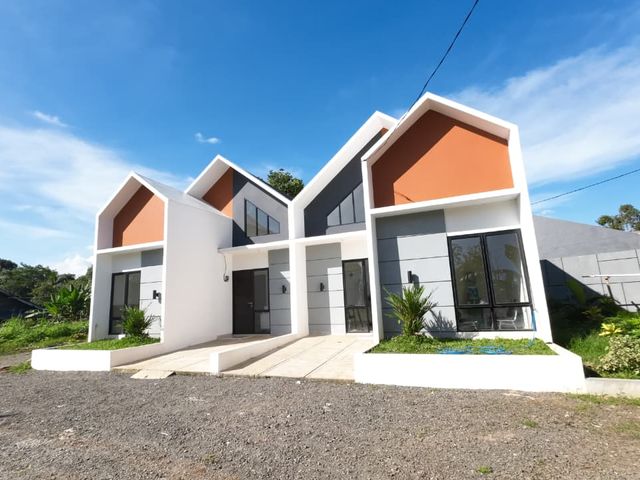 Rumah Dekat stasiun serpong lokasi nempel BSD & Serpong, SHM, Modal 1,5 juta all in