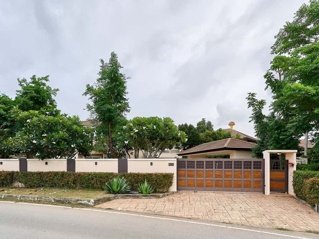 place photo 65