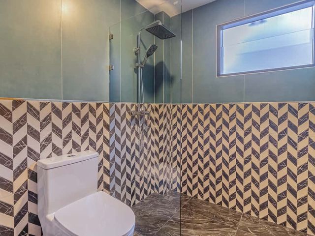 place photo 52