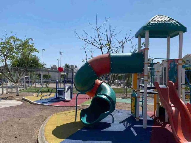 place photo 23