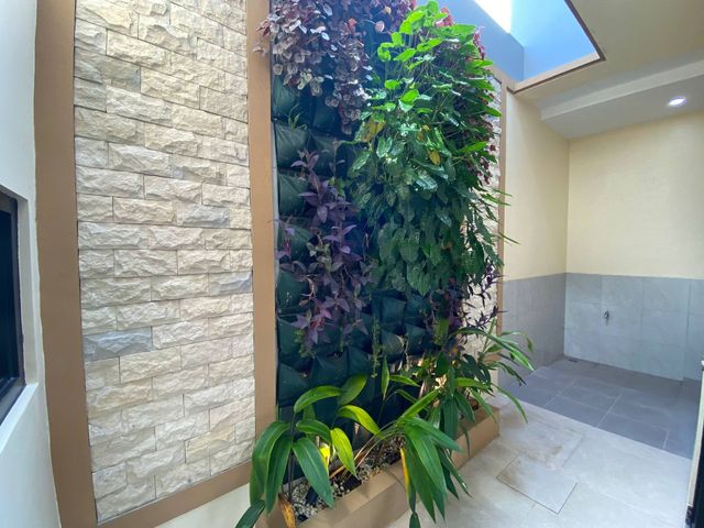 place photo 94