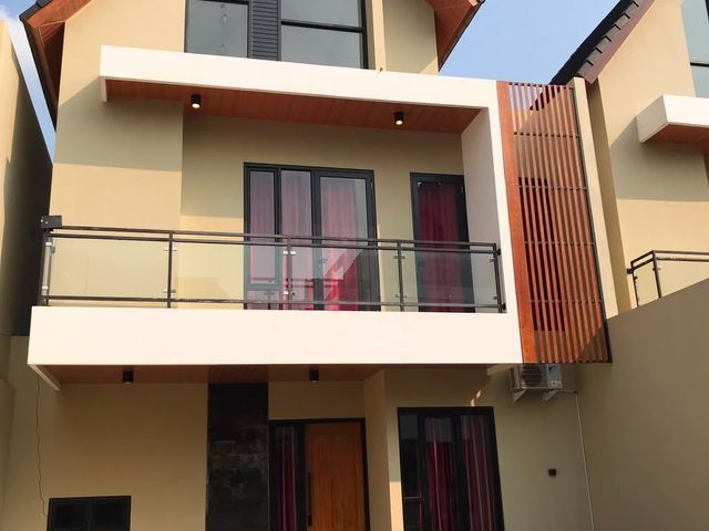READY UNIT 2 LANTAI SCANDINAVIAN TINGGAL HUNI