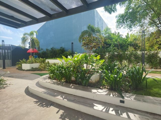 place photo 23