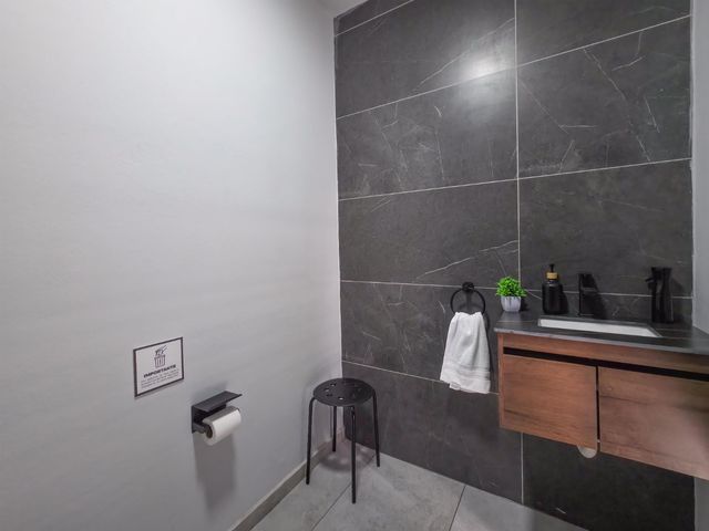 place photo 48